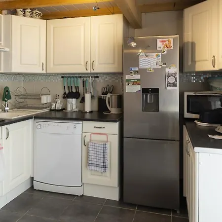 Appartement Les Estivales- 9h- Studio Charme- 4 Pers *